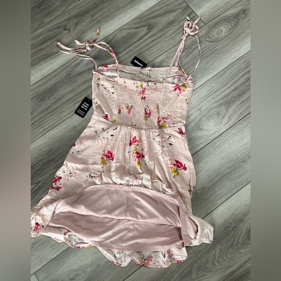 Express - Picture 2 of 2